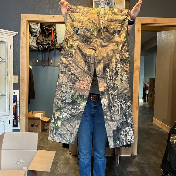 Rustic Ridge camo pants - Picture 2 of 2